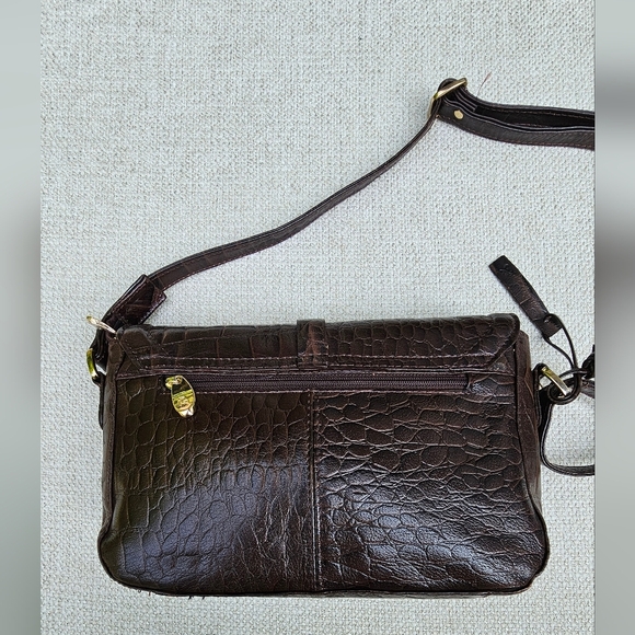 Ashwood brown crocodile print Crossbody Bag Snap Flap Shut with Gold - Picture 5 of 9